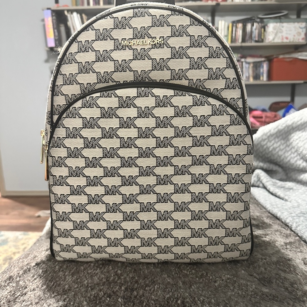 Michael kors extra large backpack brand new NWT